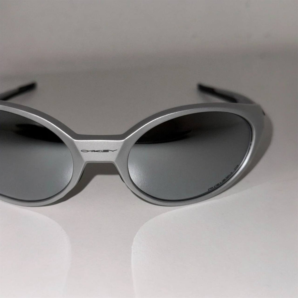 OK Eye Jacket Redux Sunglasses – Metallic Silver / Prizm Lenses